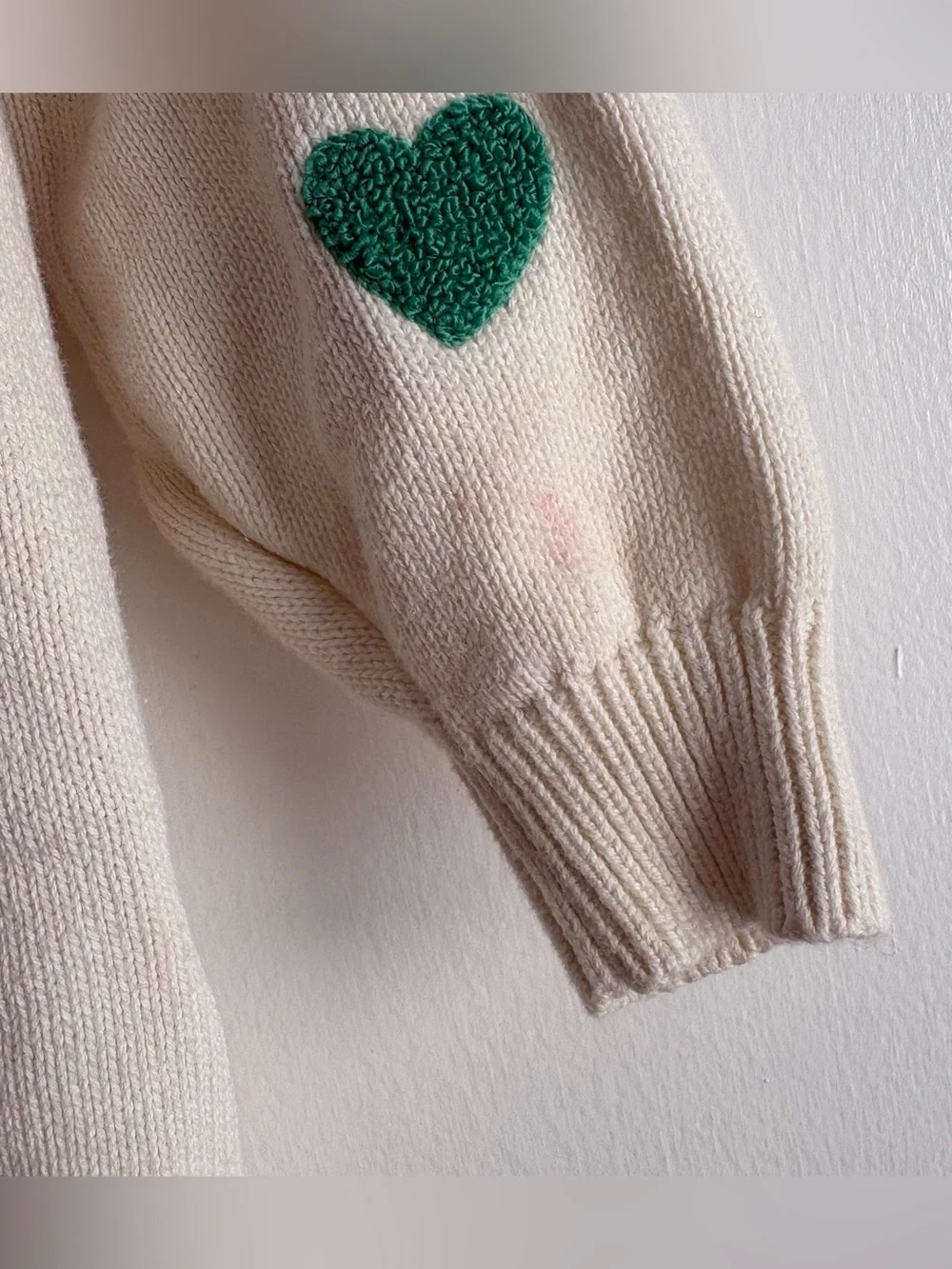 Old Navy Ivory Knit Open Front Cardigan Sweater Embroidered Hearts Girls 5T